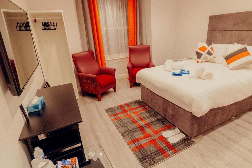 Foto - Mayfield Suites