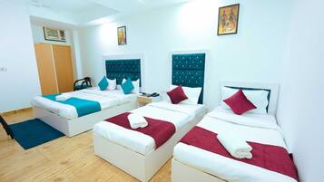 Deluxe Double Room | Desk, free WiFi