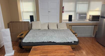 Convenience & comfort awaits in this stylish 1-Bed apartment in a private, quiet setting in the heart of The Main Line.