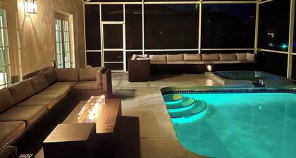 22BR DisneyMansionEstate