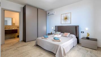 2 slaapkamers, een strijkplank/strijkijzer, wifi, beddengoed