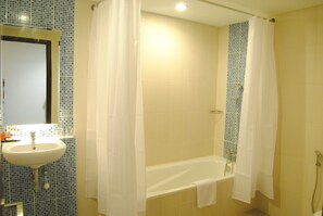 Superior Double or Twin Room | In-room dining