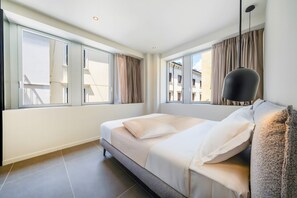2 bedrooms