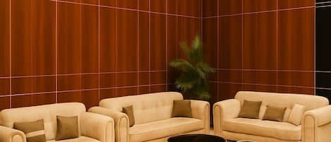 Coin salon dans le hall