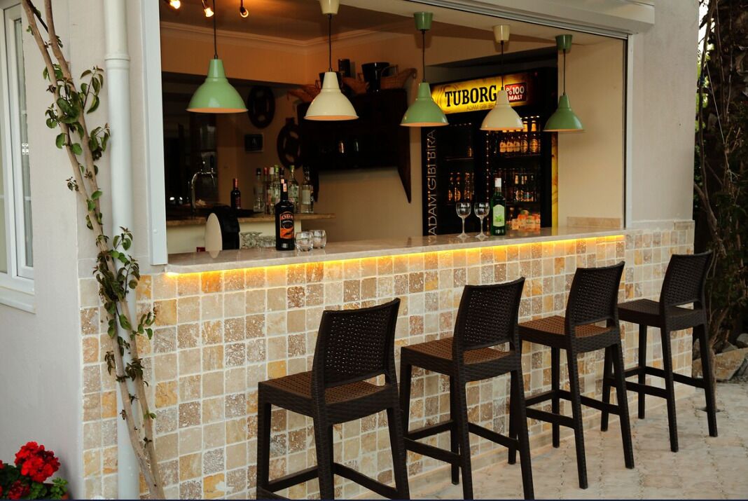 Bar (en la propiedad)