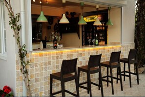 Bar (in der Unterkunft)