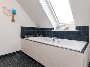 House | Rawatan Spa