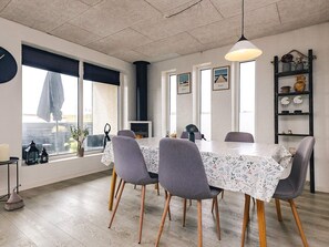 House | Interior - 6 Person Holiday Home in Vestervig (Vestervig)
