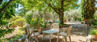 'Chez Martha' with Mountain View, Private Terrace and Garden