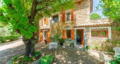'Chez Martha' avec Vue sur la Montagne, Terrasse et Jardin privés