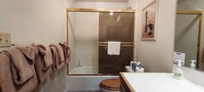 Haartrockner, Handtücher