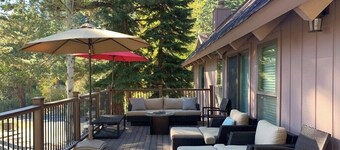 4 Bedroom w Hot Tub and Family Room (964JE)