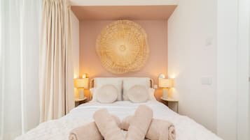 Cortines opaques i habitacions insonoritzades