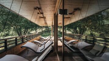 Badstue, dampbad, kroppsbehandlinger og svangerskapsmassasje