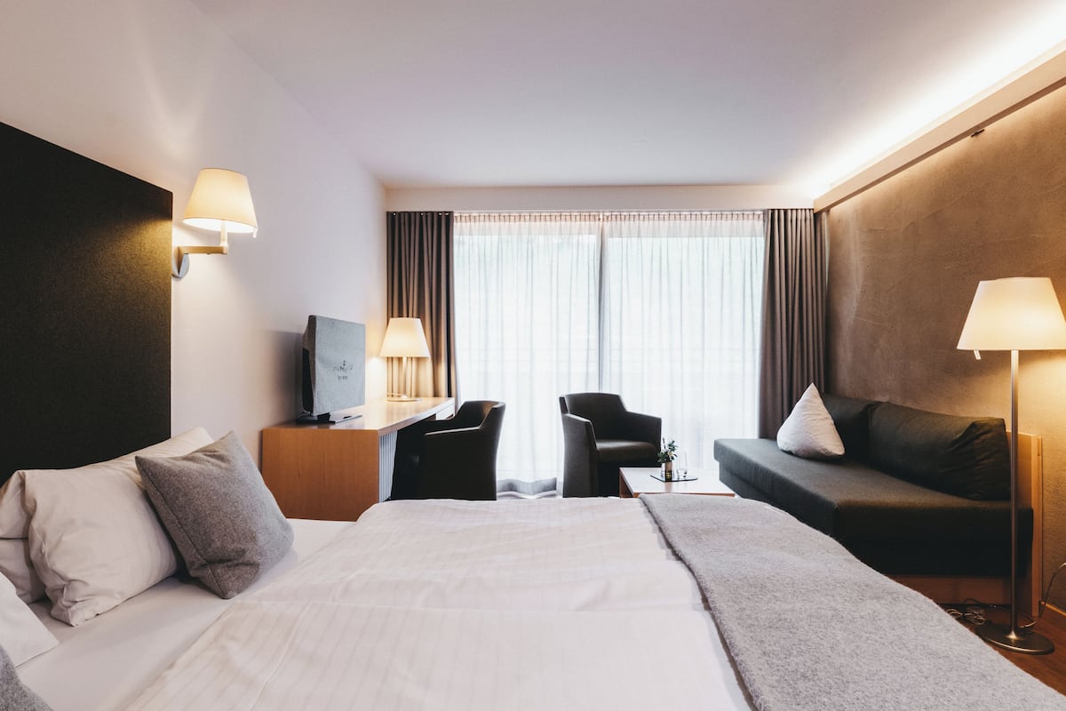 Standard Triple Room, Balcony, Mountain View | Hypo-allergenic bedding, in-room safe, desk, blackout drapes