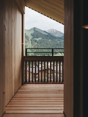 Standard-Dreibettzimmer, Balkon, Bergblick