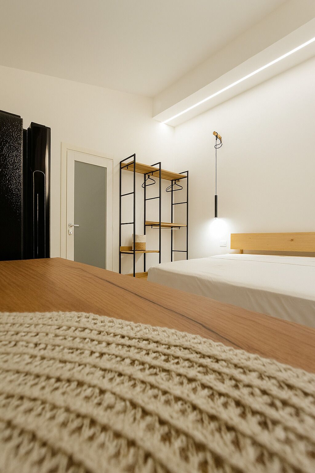 Camera Superior, 1 letto king, animali ammessi | Una scrivania, postazione laptop, tende oscuranti, insonorizzazione