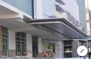 Exterior detail - The Beacon 1Br for 4, Tower 2, WiFi 300Mbps (Makati City)