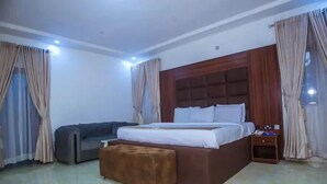 Unclassified image, 2 of 44, button - Hubbies Royale Hotel (Owerri)