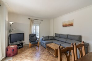 Living room - 3-bedroom Penthouse With Terrace (Ayamonte)