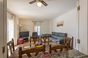 Apartment | Living room - 3-bedroom Penthouse With Terrace (Ayamonte)