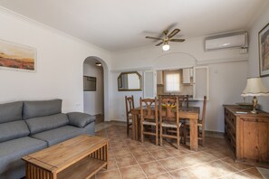 Apartment | Living room