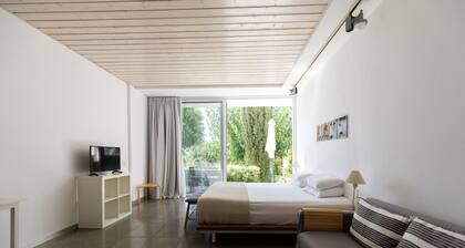 Artistic Studio in Limassol, by the Sea