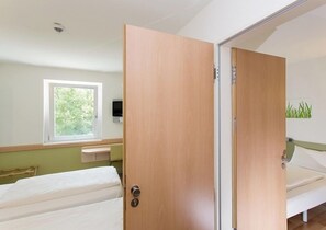 Habitació estàndard, 1 llit doble o 2 llits individuals | Wifi gratuïta