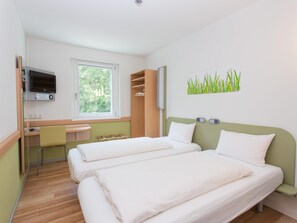 Ropa de cama hipoalergénica, insonorización, wifi gratis y ropa de cama 