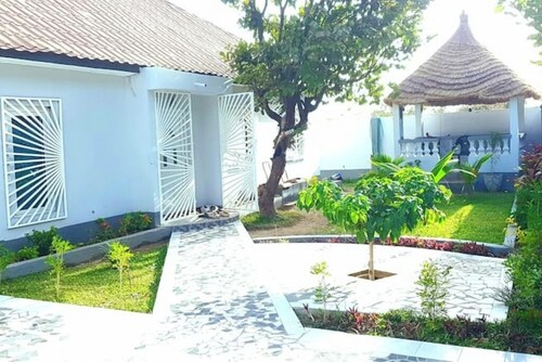 MOBA Guesthouse