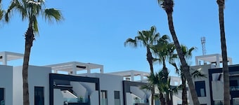 Apartment in La Zenia for 4 Guests