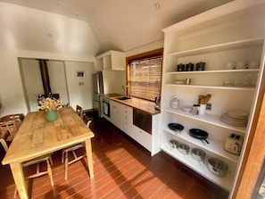 Ofen, Herdplatte, Geschirrspüler