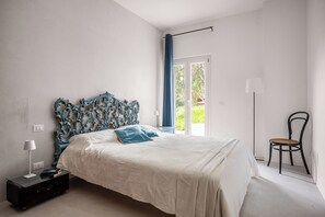 Basic Apartment, 2 Bedrooms, Hill View