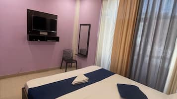 Quarto luxo | Wi-Fi de cortesia, roupa de cama