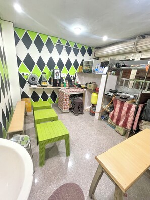 Restaurant - Shiv Darshan Home Stay (Varanasi)