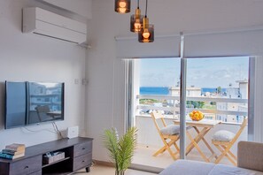 TV - TelMar City – Harbour View from the Veranda (Larnaka)