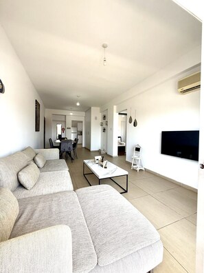 TV - TelMar City - Larnaca (Larnaka)