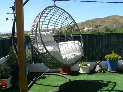 Private Guest Accommodation with Double Bed & En Suite. With private Entrance.