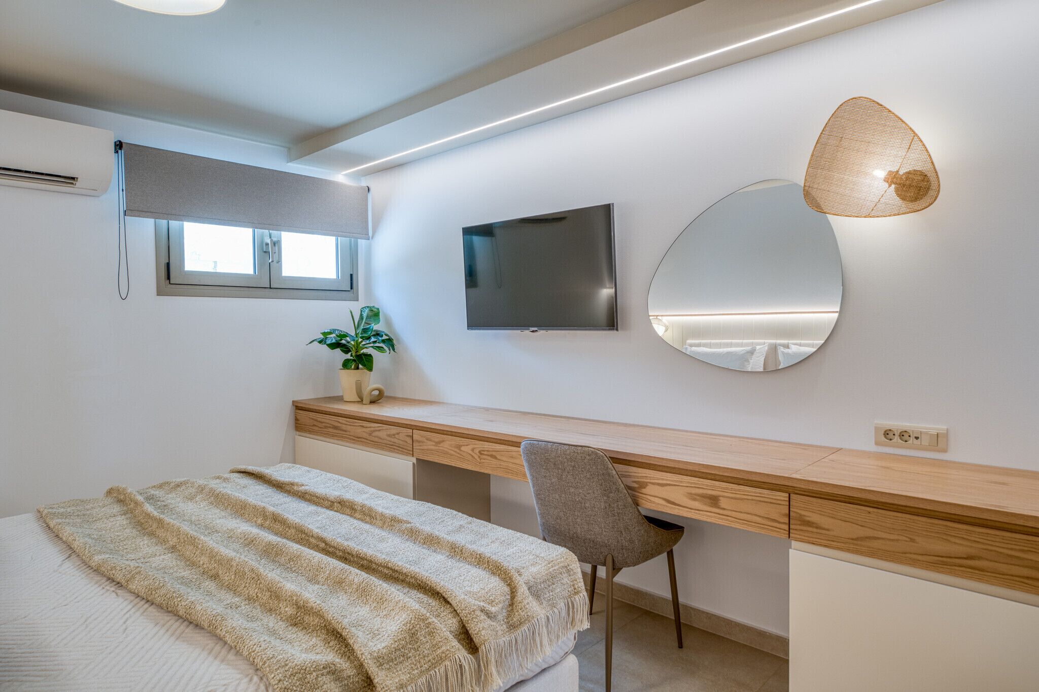 Family Apartment, 2 Bedrooms, Terrace, Sea View | Egyptian cotton sheets, premium bedding, down comforters
