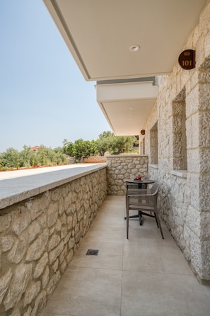 Unclassified image, 4 of 95, button -  PALELIA living in the olive garden (Nafplio)