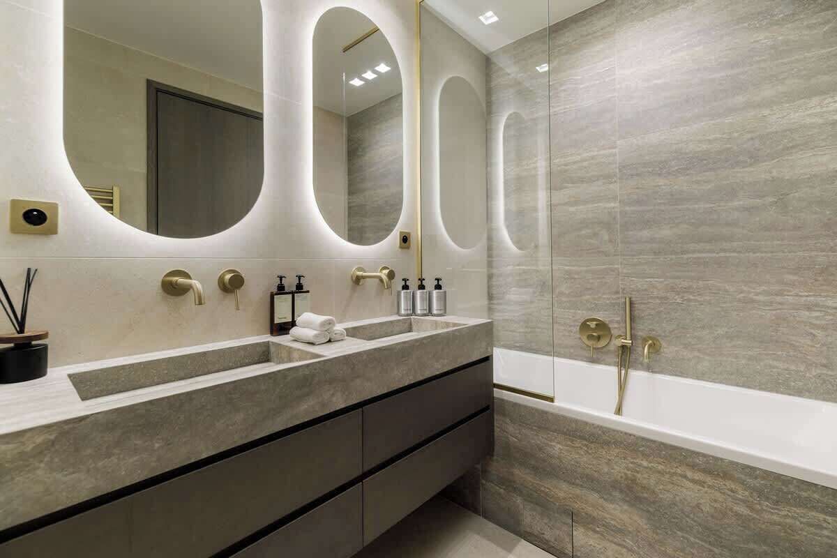 Een douche, een haardroger