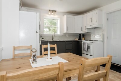 Cozy 1BR Home on 1 Acre | Furnished | All-Inclusive Monthly
