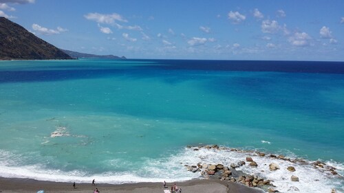 Sicily Sea House 50 Meters From the Sandy Beach of Gioiosa Marea