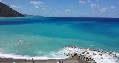 Sicily Sea House 50 Meters From the Sandy Beach of Gioiosa Marea