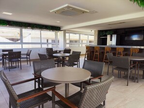 Apartment | Dining - Puerto Ventura (Joao Pessoa)