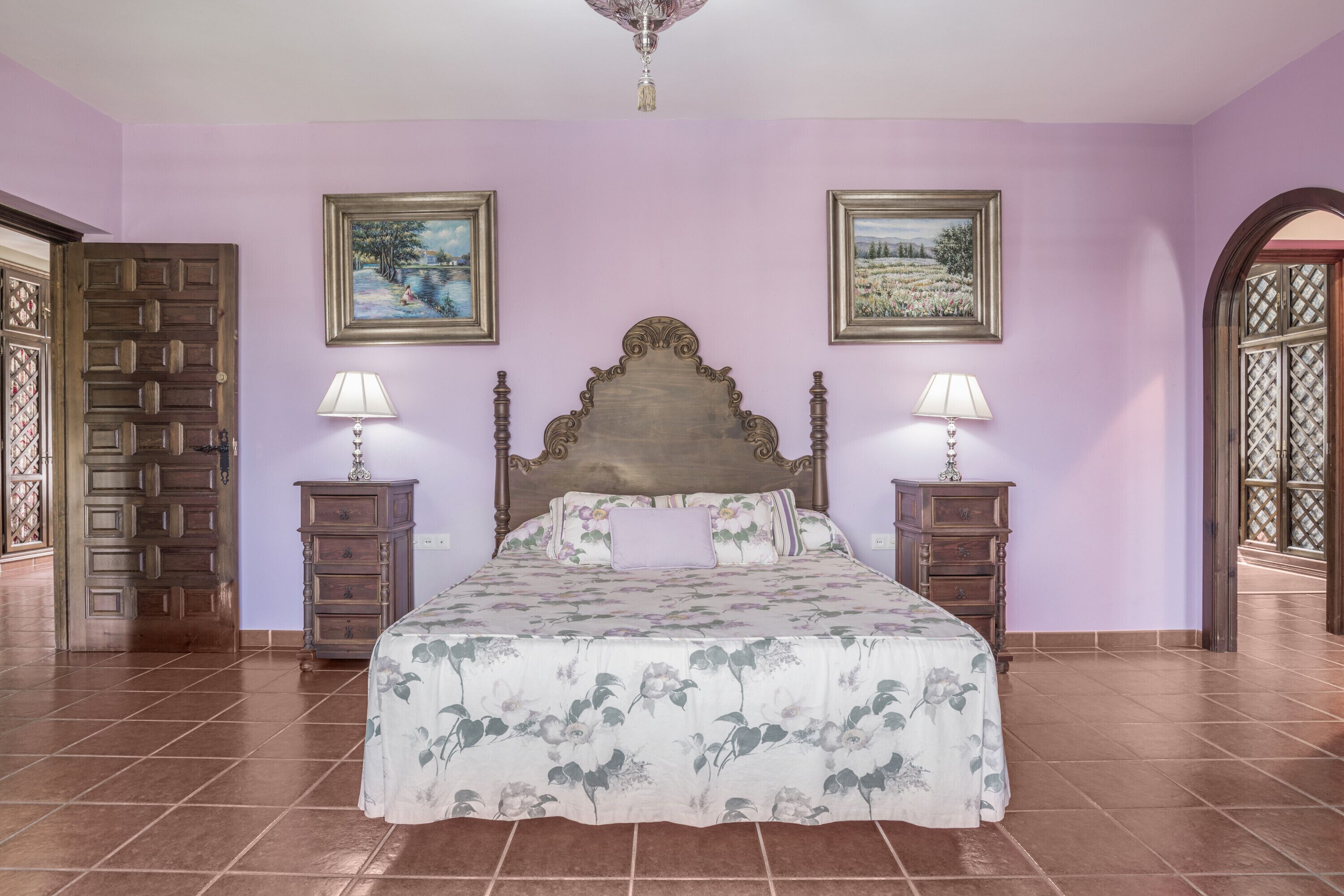 5 Schlafzimmer, Bügeleisen/Bügelbrett, WLAN, Bettwäsche