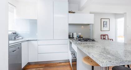 Cottesloe Seadragon Apartment