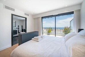 Bügeleisen/Bügelbrett, WLAN, Bettwäsche