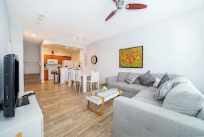 House | 3 bedrooms, Internet - Charming 3brtownhome Near Disney (Kissimmee)
