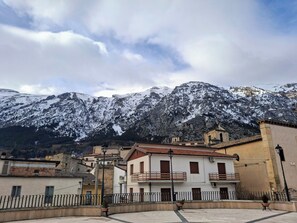 Esterni